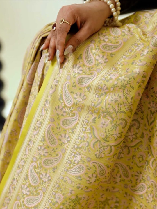 Pastel Yellow Banarasi Silk Saree – Woven Paisley & Floral Zari Work