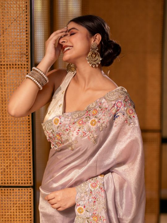 Pastel Lilac Embroidered Saree – Silk Blend with Floral Detailing